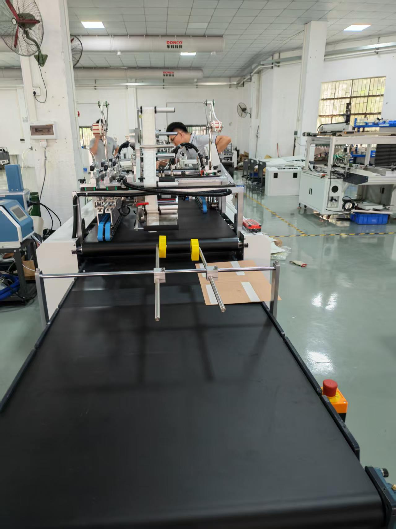 Automatic collection section for finished printed cartons