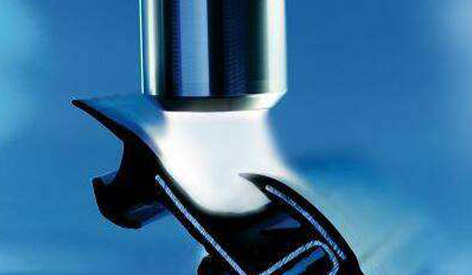 What is the difference between plasma surface treatment and corona treatment？