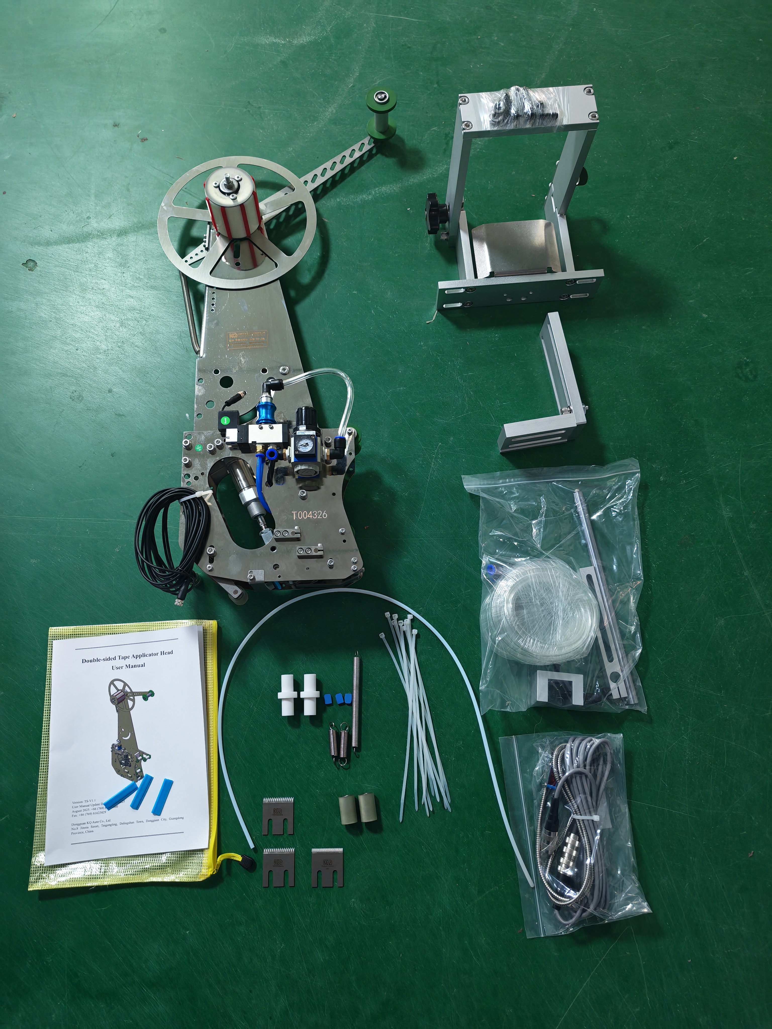 KEQI double-sided tape applicator head with installation accessories for folder gluer