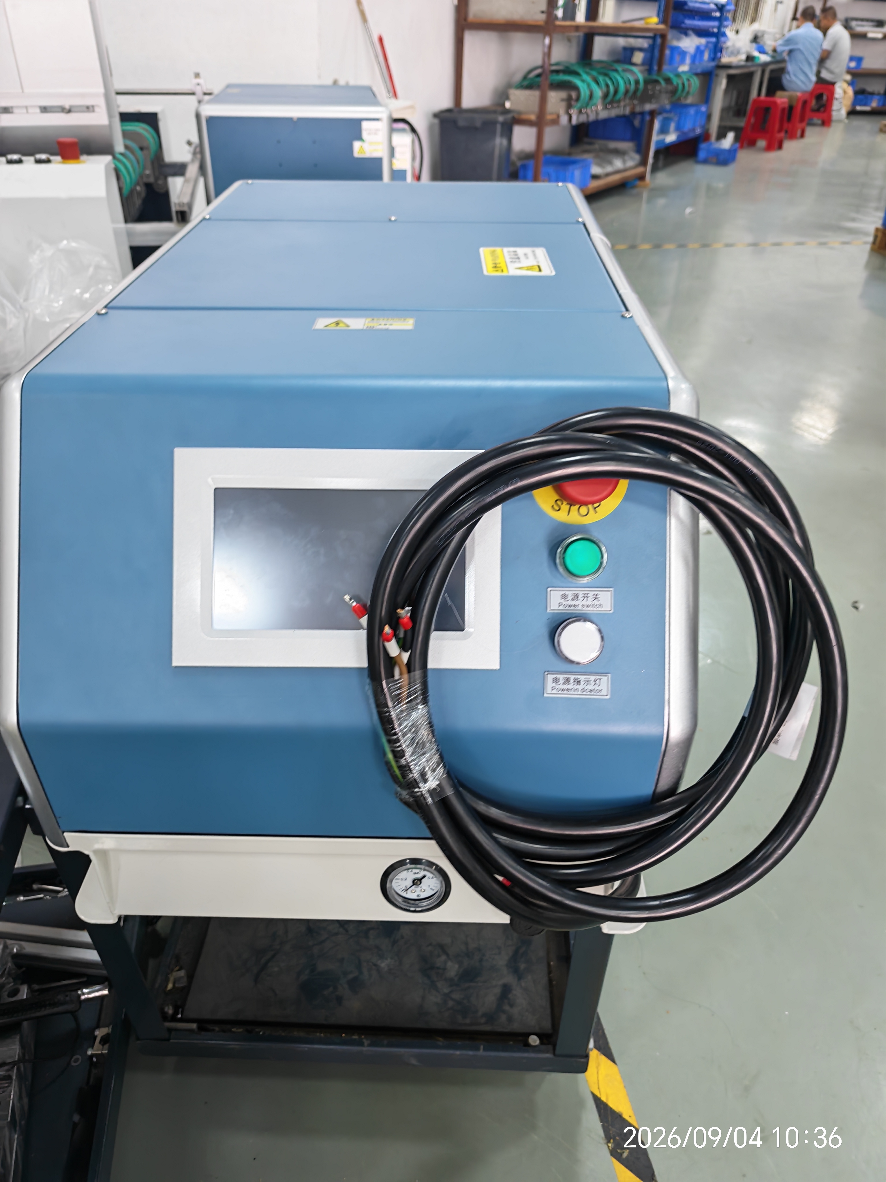 Case Study: Customized 20L Gear Pump Hot Melt Glue Machine for A Thailand Customer